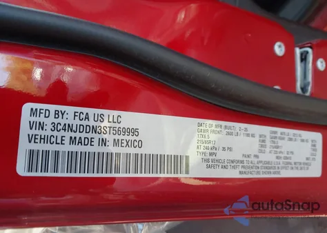 2025 Jeep Compass Trailhawk 4X4 from USA, damaged, VIN 3C4NJDDN3ST569995